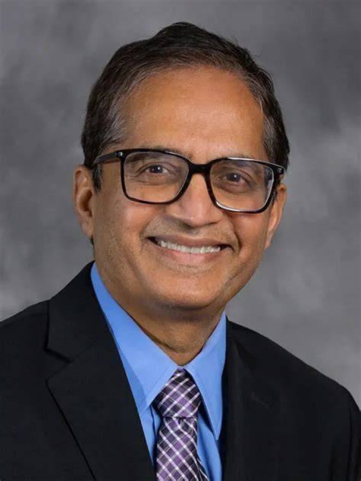 Dr. Ashok Biyani, MD – Toledo, OH