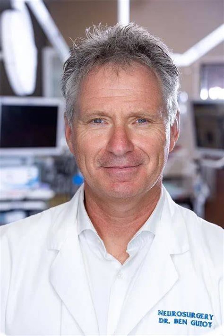 Dr. Bernard Guiot, MD | Neurosurgery