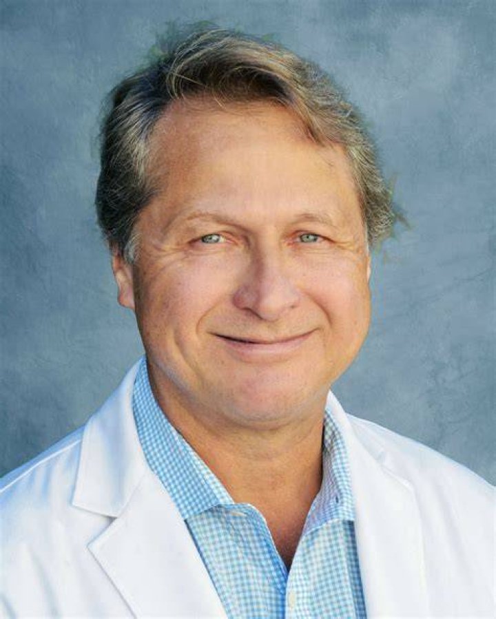 Dr. Bernard Randolph Sr., MD – Saint Louis, MO