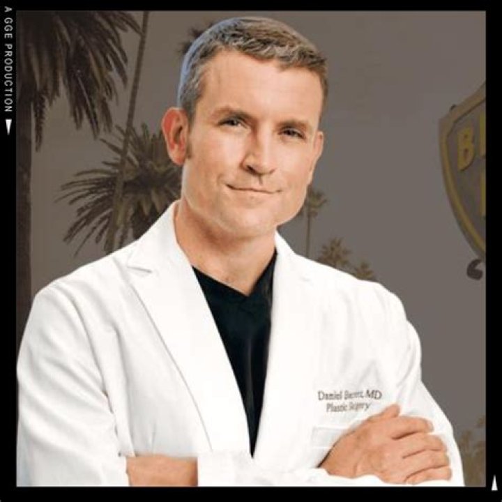 Dr. Daniel Barrett, MD – Granger, IN