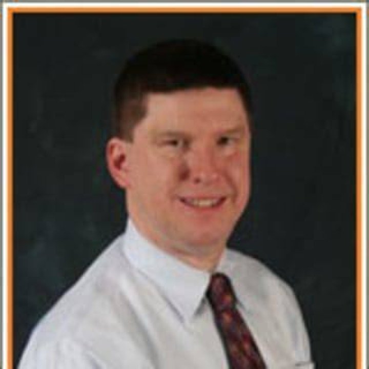 Dr. David Mares, MD – Anderson, IN
