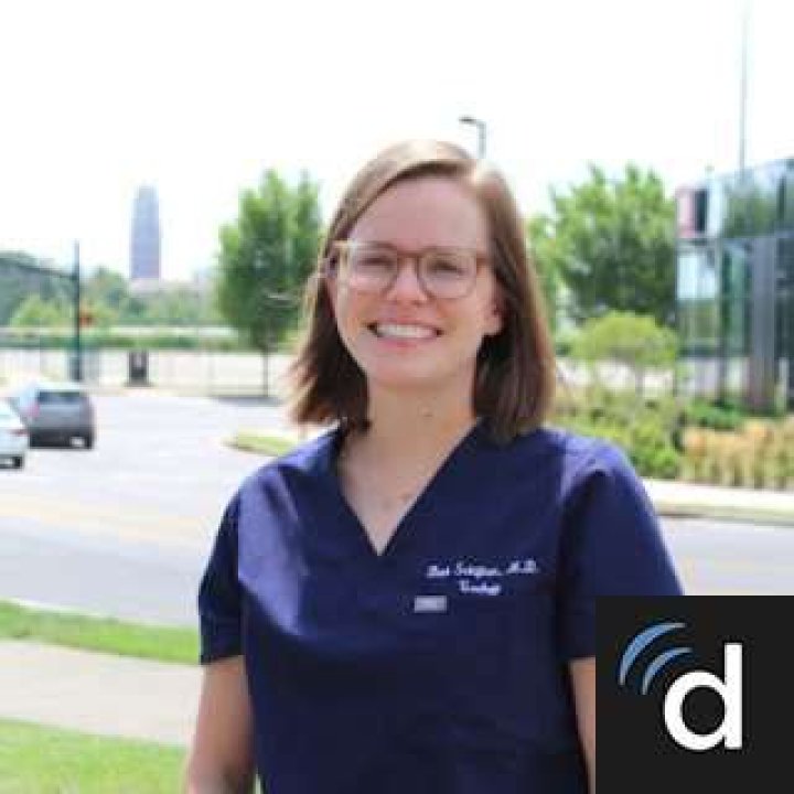 Dr. Elizabeth Schiftan, MD – Nashville, TN