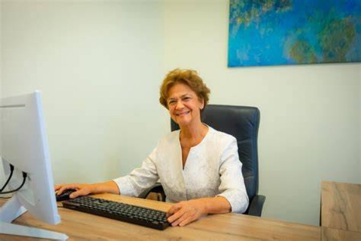 Dr. Judit Sivo, MD – Lansdowne, VA