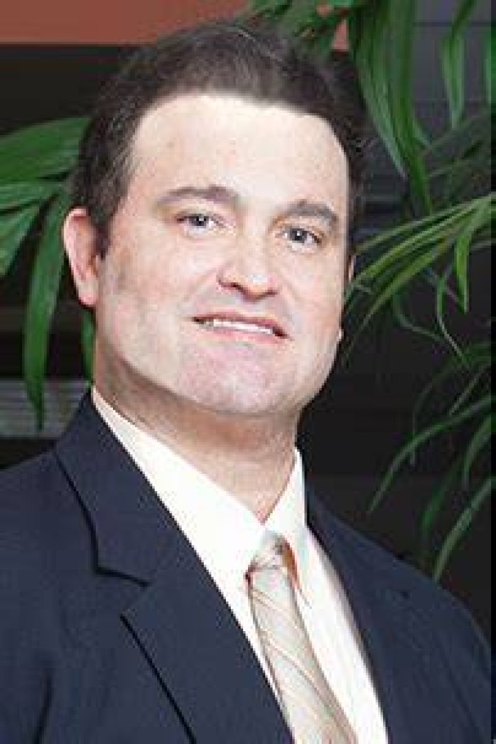 Dr. Kenneth Hughes, MD – Los Angeles, CA
