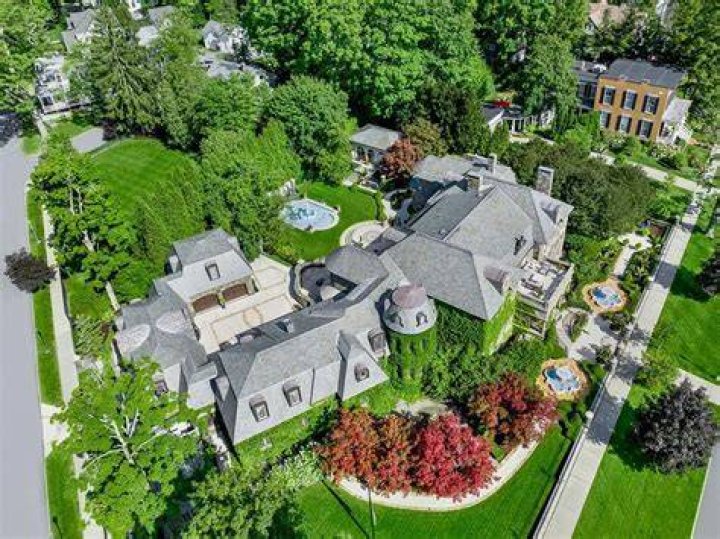 Dr. Laurie Manzione, MD – Saratoga Springs, NY