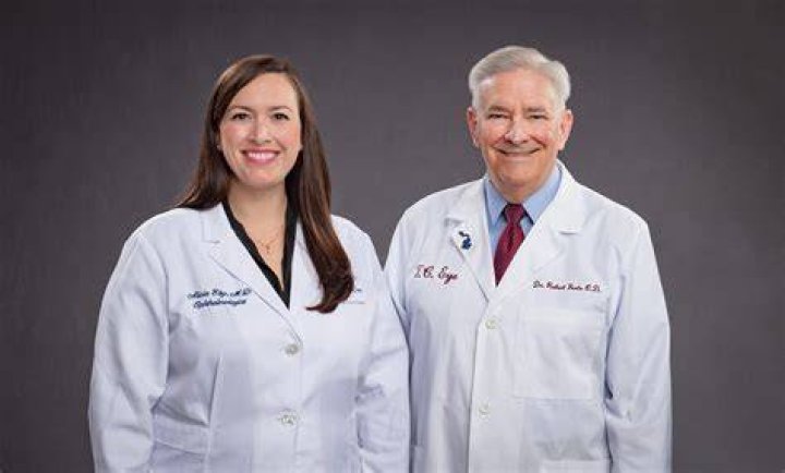 Dr. Mark Elliott, MD – Traverse City, MI