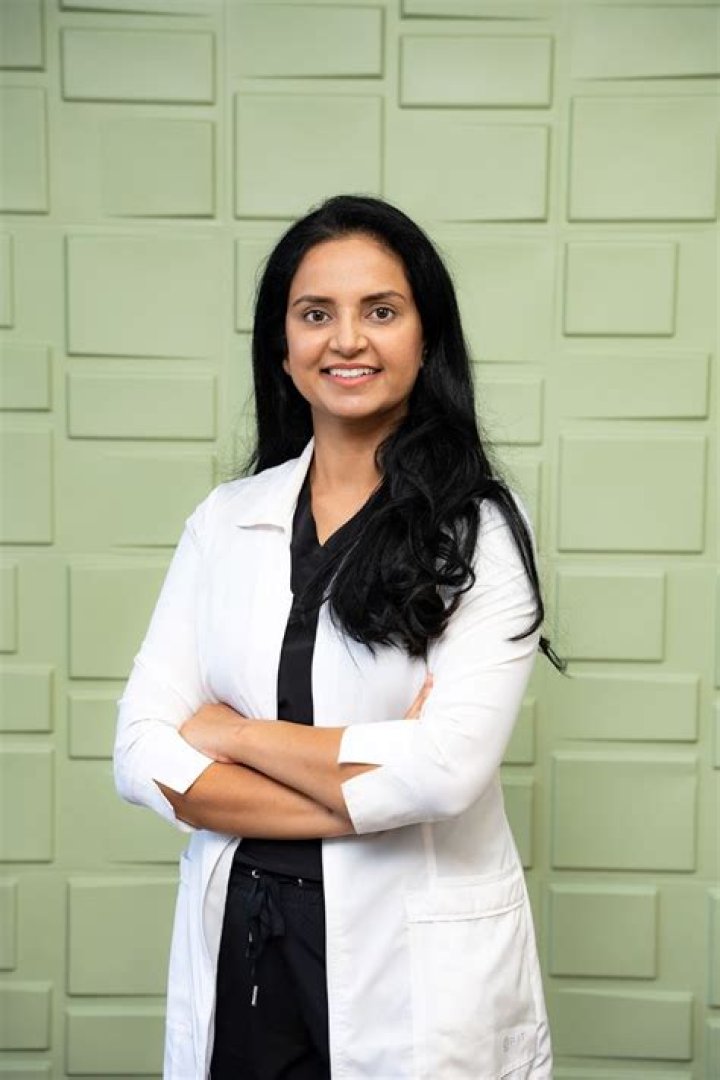 Dr. Navpreet Minhas, MD – Oakland, NJ