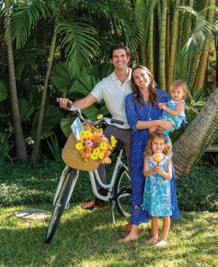 Dr. Olinda VerdecieFeria, MD – Delray Beach, FL