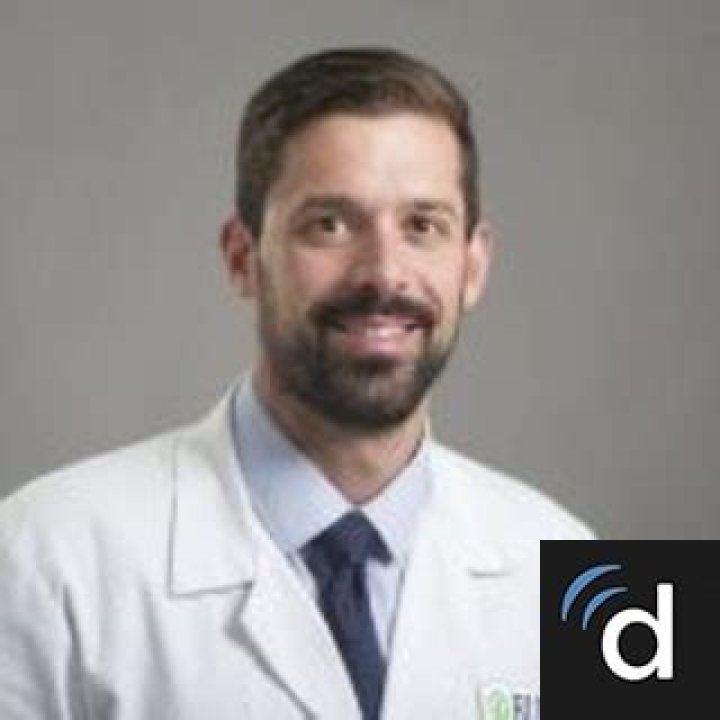 Dr. Peter Papagiannopoulos, MD – Chicago, IL