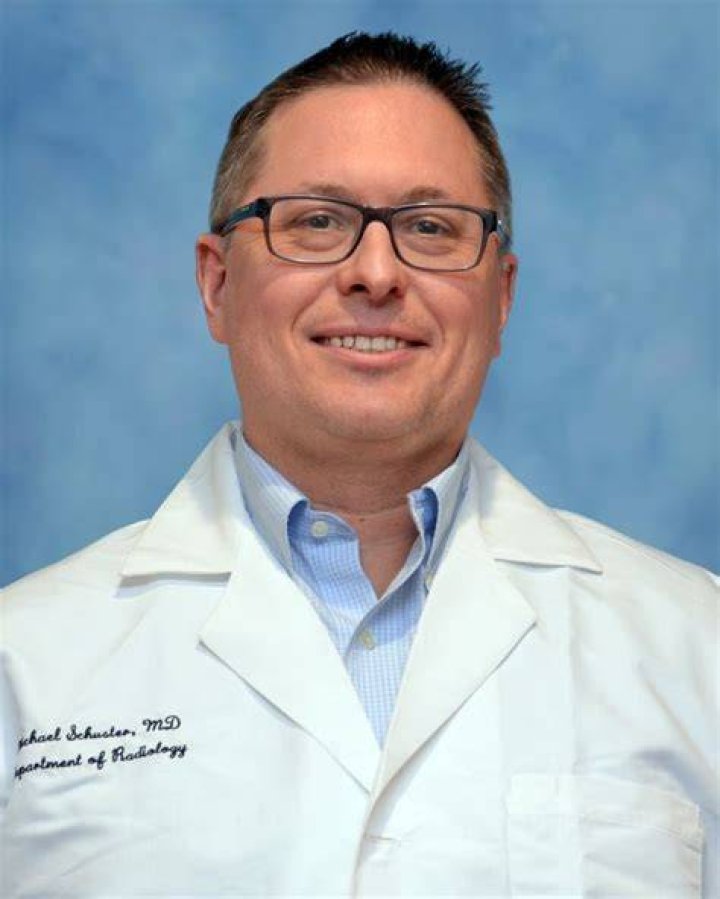 Dr. Robert Schuster, MD – Dadeville, AL