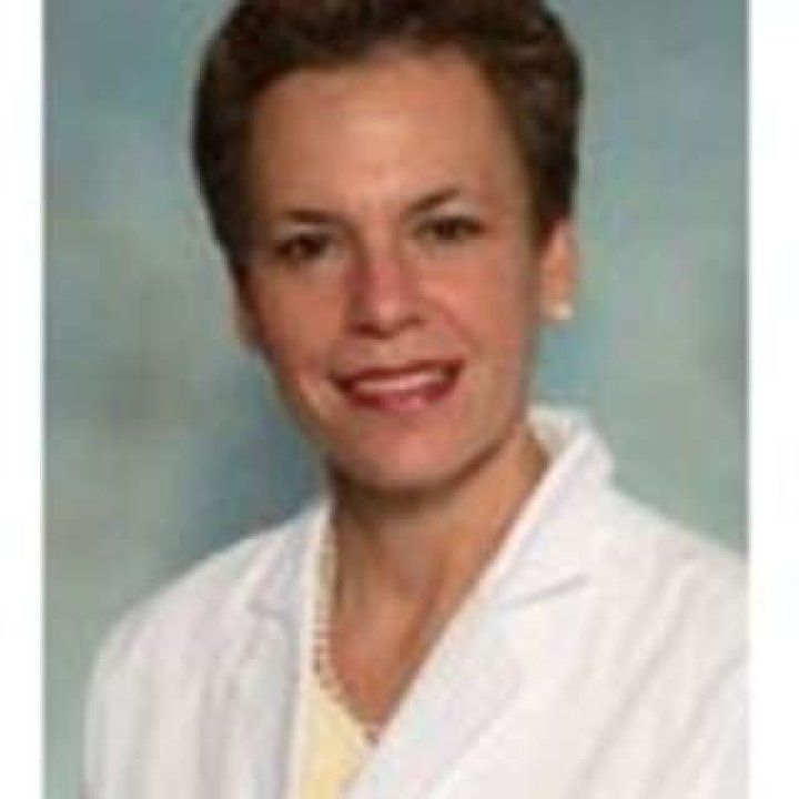 Dr. Sarah Schwartz, MD – West Islip, NY
