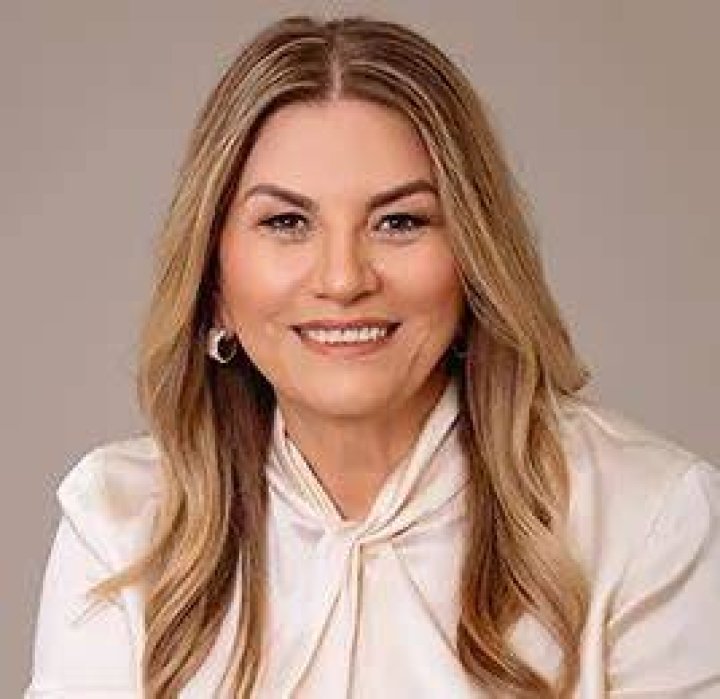 Dr. Soheyla Pilling, MD – Santa Rosa, CA