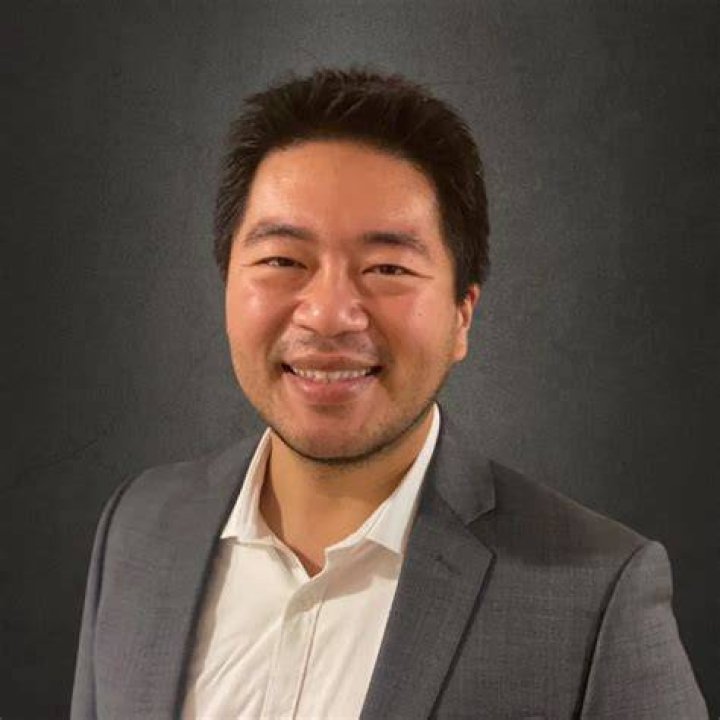 Dr. Stanley Yang, MD – Houston, TX