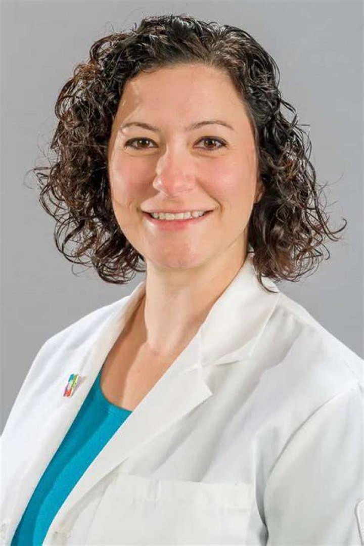 Dr. Stephanie Alessi-Larosa, MD – Hartford, CT