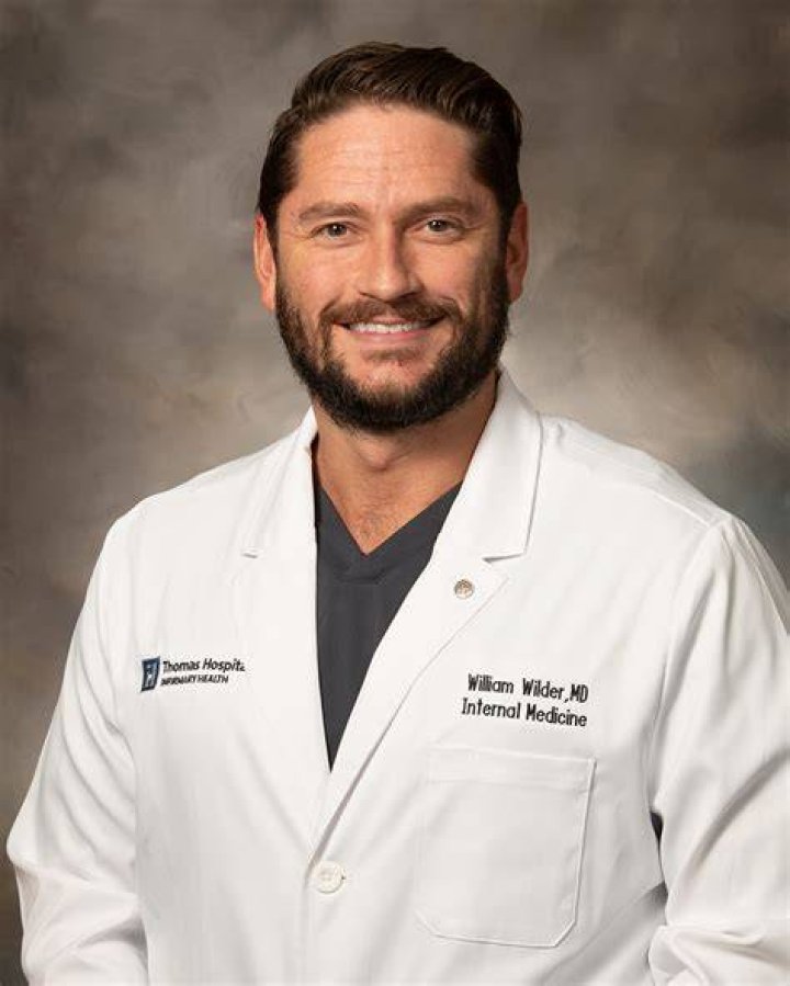 Dr. William Stallworth, MD – Newark, OH