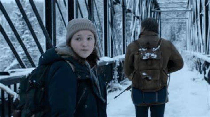 Eagle-eyed ‘The Last of Us’ fan spots camera crew gatecrashing a scene in episode six