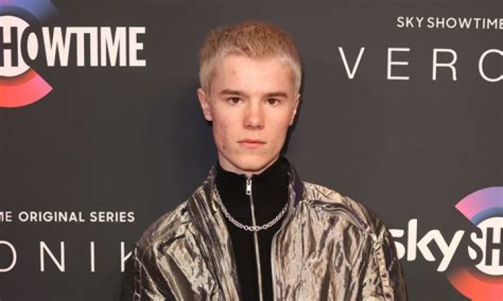 Edvin Ryding Wiki, Age, Girlfriend, Height, Parents Ethnicity, Net Worth & More