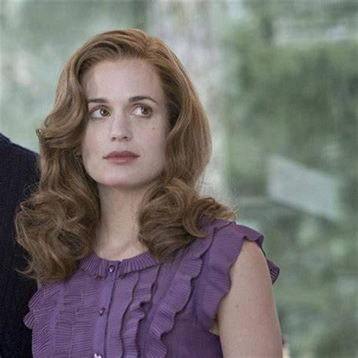 Elizabeth Reaser Biography – Facts, Childhood, Family Life of Actress