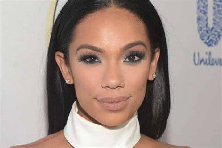 Erica Mena Uses Only Natural Products Since She Got Pregnant – Here’s Her Latest Find