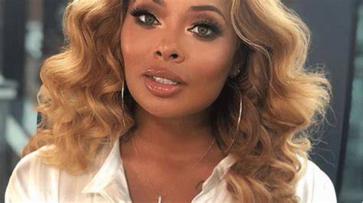 Eva Marcille Will Reveal All Her Skin Secrets This Evening