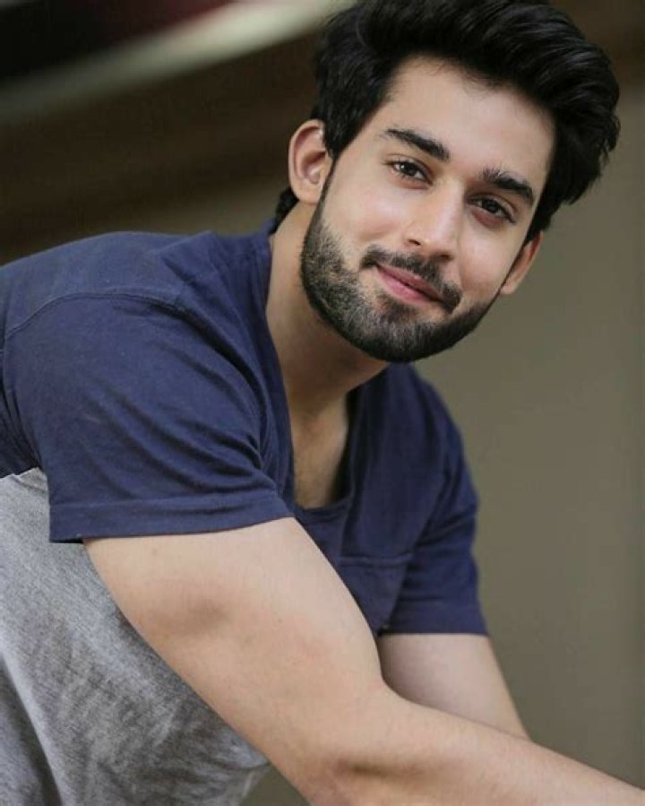 Famous Pakistani Men