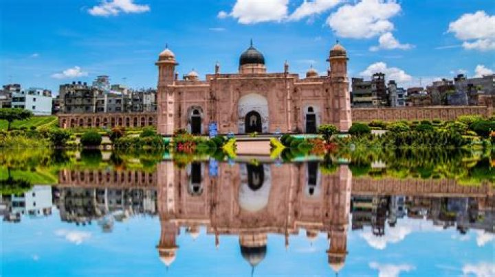 Famous People From Dhaka, Bangladesh & Celebs Born In Dhaka