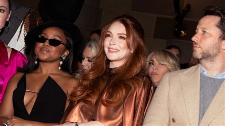 Gentle reminder that Lindsay Lohan once recreated an iconic Marilyn Monroe moment wearing an ankle monitor