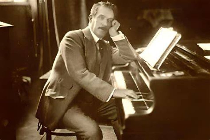 Giacomo Puccini Biography - Facts, Childhood, Family Life & Achievements