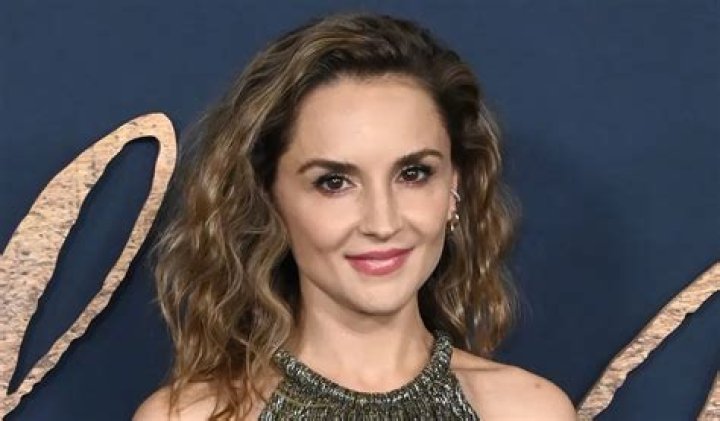 Hallmark Star Rachael Leigh Cook Shares Swimsuit Photo of “What a Ride”