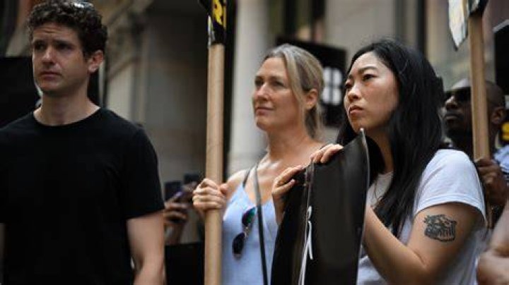 Here’s how to help the striking writers and actors