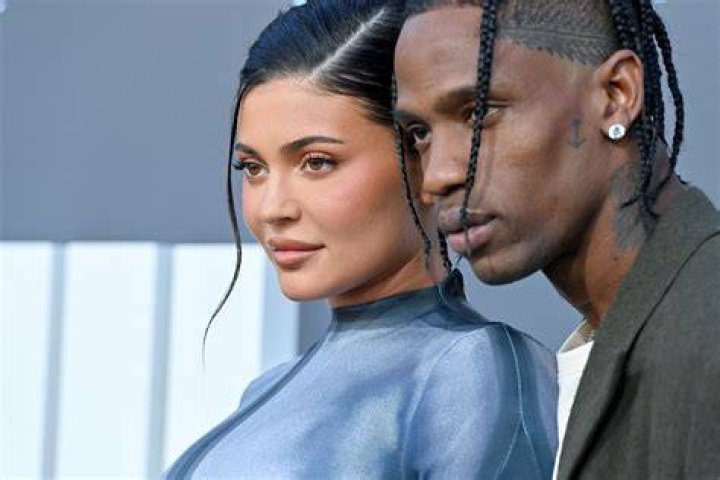 Here’s How Travis Scott Is Making Kylie Jenner Feel More Secure About Their Relationship