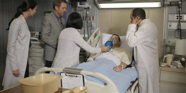 House, M.D. Series Finale Review: “Everybody Dies” (Season 8, Episode 22)