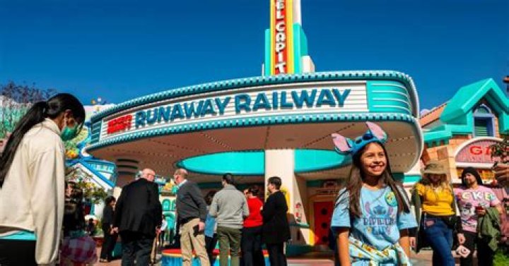 How intense is Mickey and Minnie’s runaway railway? – Celebrity