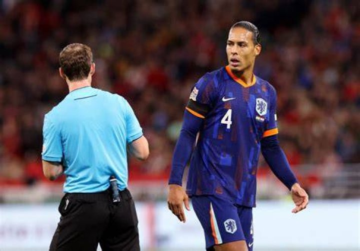 How many red cards does Virgil van Dijk have?