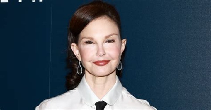 
How Much Money Does Ashley Judd Make? Latest Income Salary
