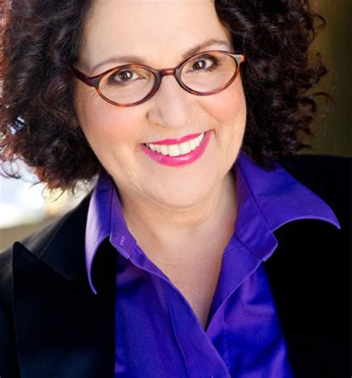 
How Much Money Does Carol Ann Susi Make? Latest Income Salary
