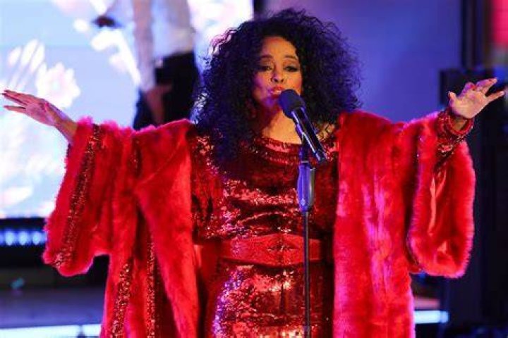 
How Much Money Does Diana Ross Make? Latest Income Salary
