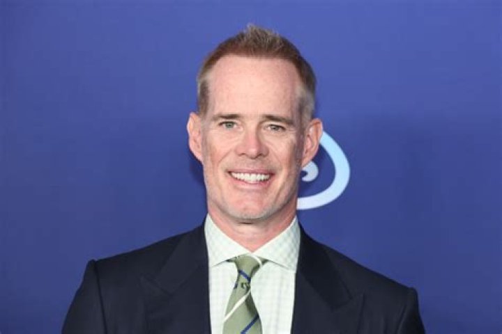 
How Much Money Does Joe Buck Make? Latest Income Salary
