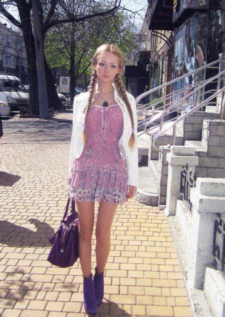 Human Barbie Valeria Lukyanova Body Measurements Bra Size Height Weight Shoe Dress Vital Statistics