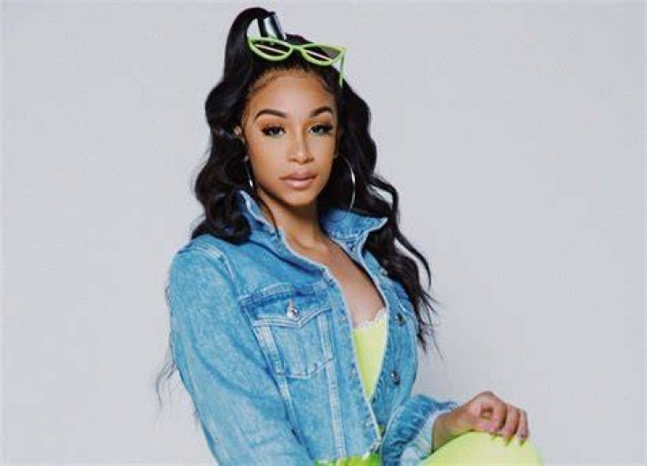 Iggy Azalea And Chrissy Teigen Address T.I.’s Grotesque Comments About 18-Year-Old Daughter Deyjah Harris’s Hymen