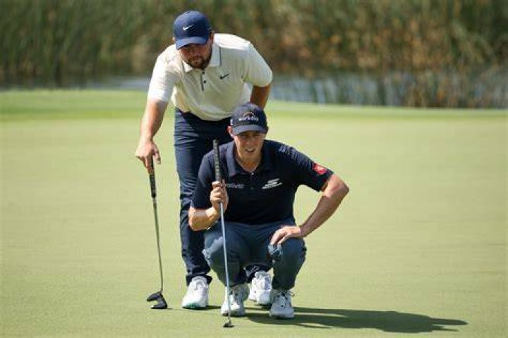 Is Alex Fitzpatrick related to Matt Fitzpatrick?