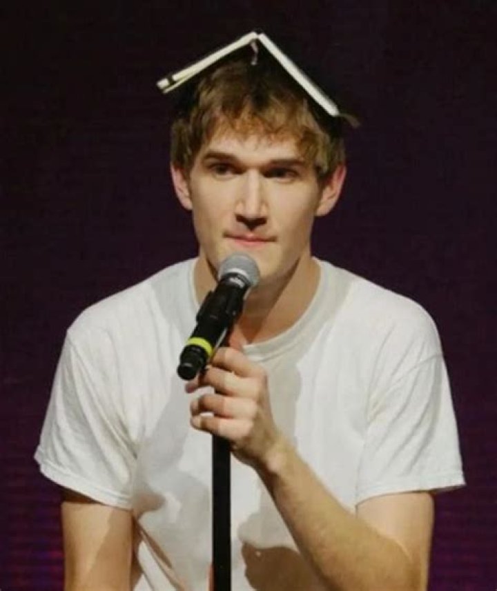 Is Bo Burnham Dead Or Alive? American Comedian & Singer
