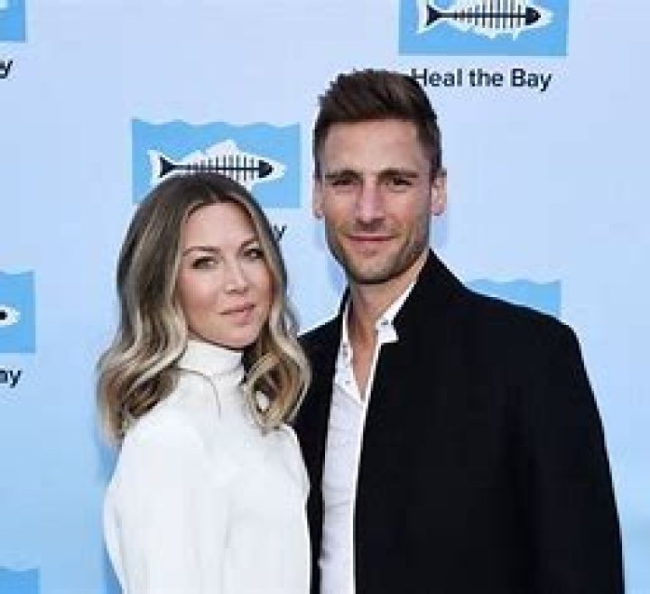 Is Cassandra Troy related to Tyler Hynes?