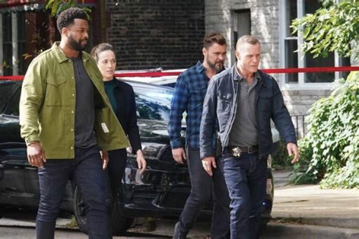 Is Chicago Pd Season 4 Episode 16 A Crossover? – Celebrity