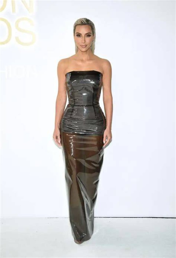 Is Kim Kardashian Dating Drake?