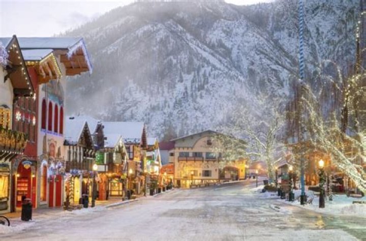 Is there a town called Lunacy in Alaska? – Celebrity