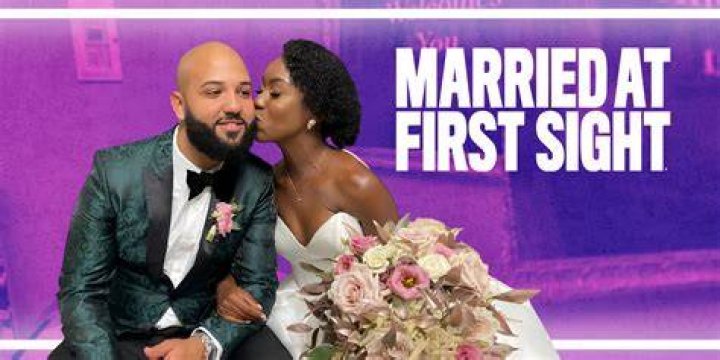 Is Von Miller still married?