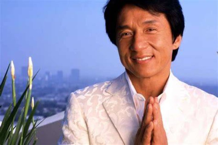 Jackie Chan Jokes That He Pretended To Be Hurt On Enter The Dragon Just So Bruce Lee Would ‘Hold’ Him