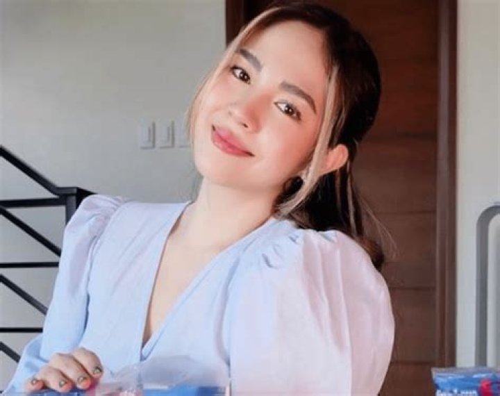 Janella Salvador in Bathing Suit is "OMG" — Celebwell
