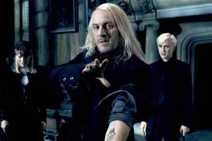 Jason Isaacs wishes Lucius Malfoy wasn’t so much of a d*ck